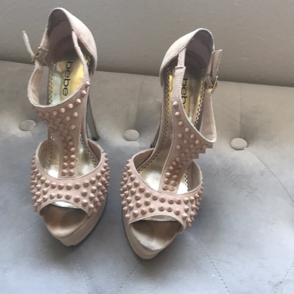 sz 7, leather platform 👠 heels. - Picture 8 of 8